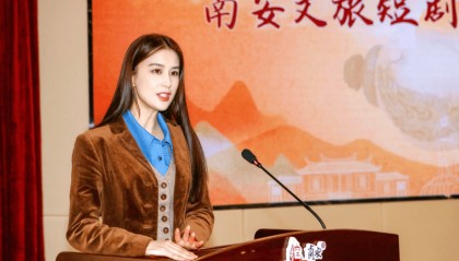 离婚之后变霸总？黄圣依以总裁身份带团队做短剧