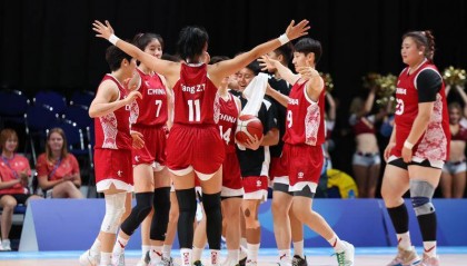 大运会-中国女篮逆转日本晋级四强 半决赛对阵波兰