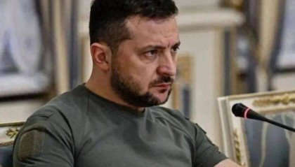 俄乌大结局要来了？乌克兰人迎来好消息，泽连斯基罕见放宽出境限制，全球嗅到不寻常信号