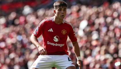 曼联热刺双双保级成功+无缘前七 想踢欧战只能欧联夺冠