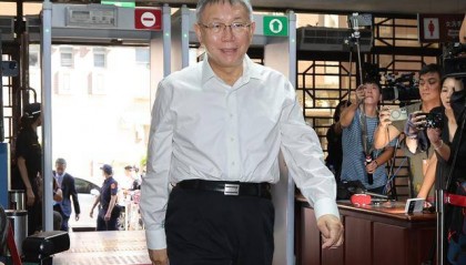 郭正亮断言检方不再提告，建议柯文哲好好准备答辩避免一审被判十年以上