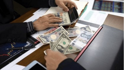 DLS外汇平台 ：央行动向引领金价走势，黄金将何去何从？