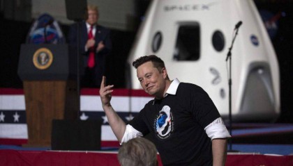 担心大选后遭到报复，吓得美国富人和精英要跑路