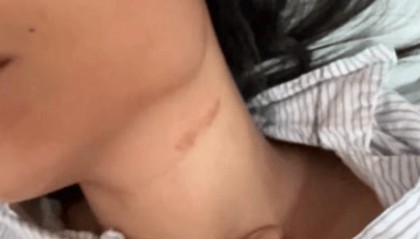 太猖狂了，女子与面试官争辩后，被骗至厕所遭殴打，堪比黑势力