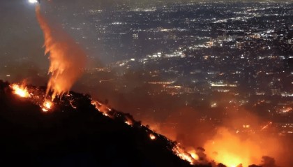 好莱坞陷入真·火海 副总统住所受波及 总统之子豪宅“夷为平地”