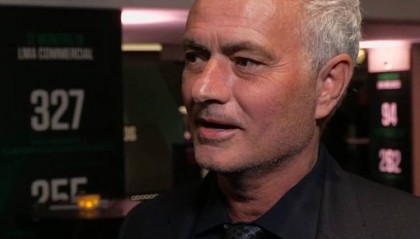 穆帅：切尔西是想要赢得欧冠的俱乐部，但集齐三项欧战冠军也很棒