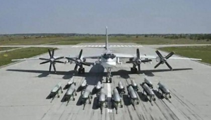 3年多打不垮乌克兰，俄终于找到真相，美以同陷困境，大战一触即发？