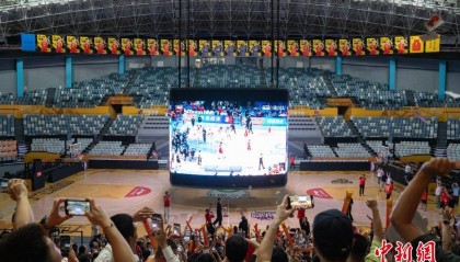 CBA浙江方兴渡队球迷“第二现场”见证主队夺冠