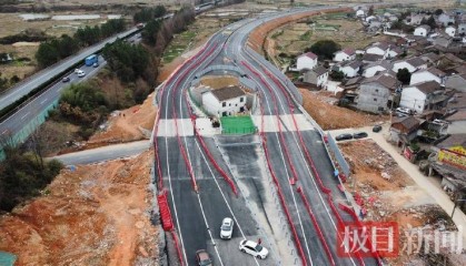 江西“最强钉子户”独守孤房 ：有点后悔像‘赌’输了 没料到政府让公路改道