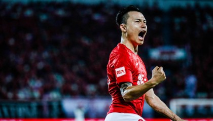 郜林恒大时期年薪千万，“暴雷”前转投深圳！享顶薪＆自带升超