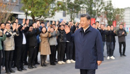 人民领袖｜一城锦“绣”为人民