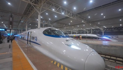 到站！“一觉睡过三千里”，成都东到深圳北已到达