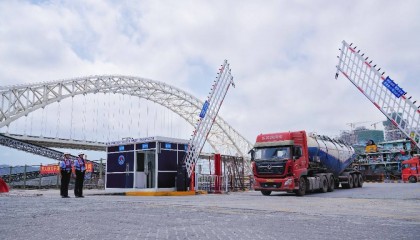 数智监管，湾仔边检站启用西域码头卡口智能监管系统