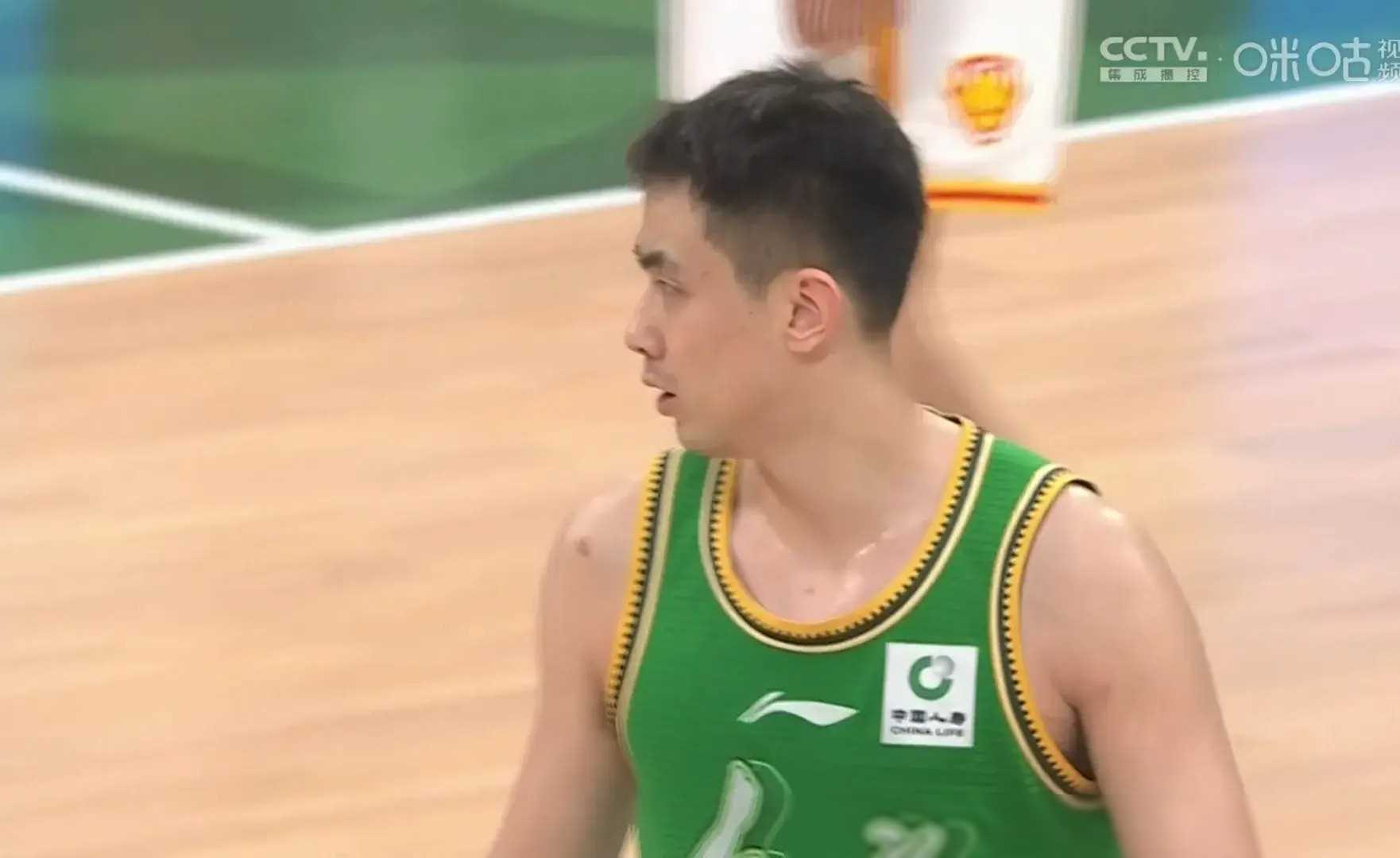 辽宁一波流！辽宁和深圳比赛第三节亮点解析