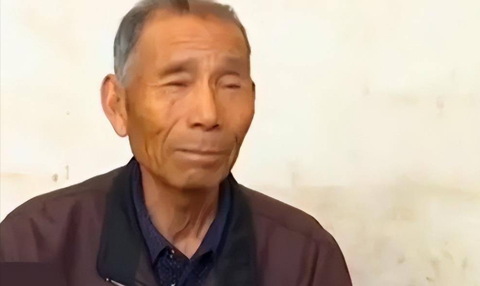 88年河北大爷在银行存了7000块，32年后想取出，银行：钱找不到了