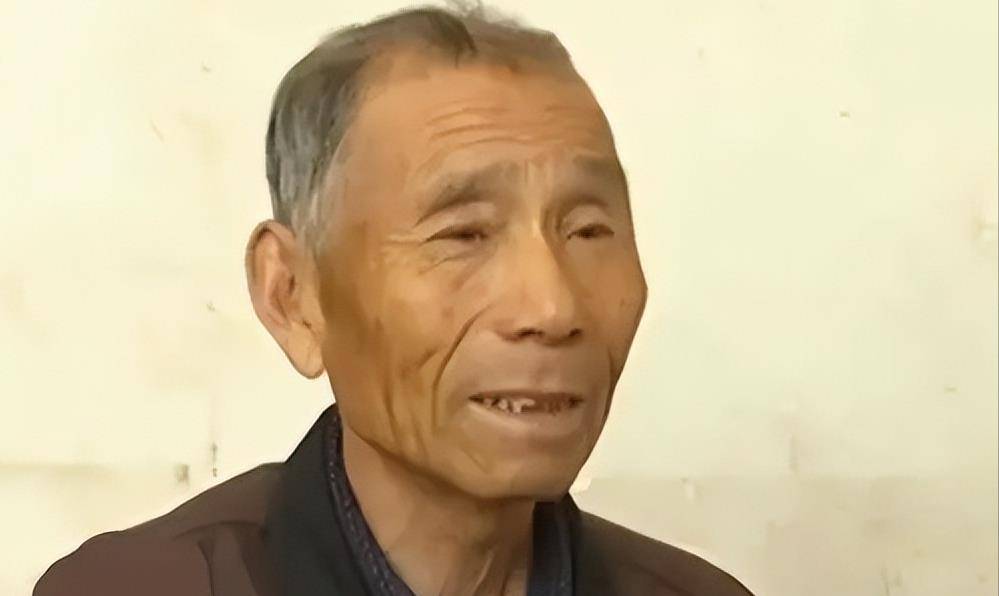 88年河北大爷在银行存了7000块，32年后想取出，银行：钱找不到了