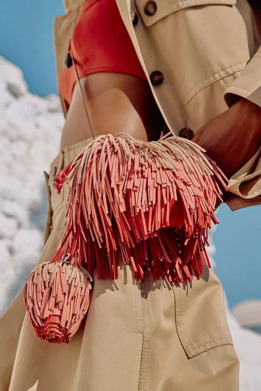 质感女人怎么都在穿这个颜色?