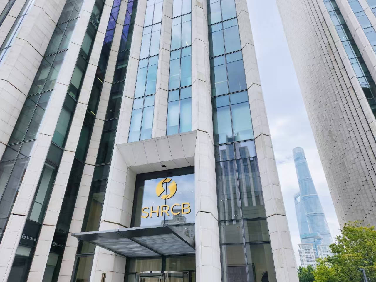 稳中向好!沪农商行上半年主要经营指标保持稳健,高股息优势持续凸显