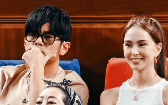 考古|昆凌现身暴瘦变化大！7年剖腹产下3娃，从“打工妹”到“天王嫂”，她的辛苦谁懂