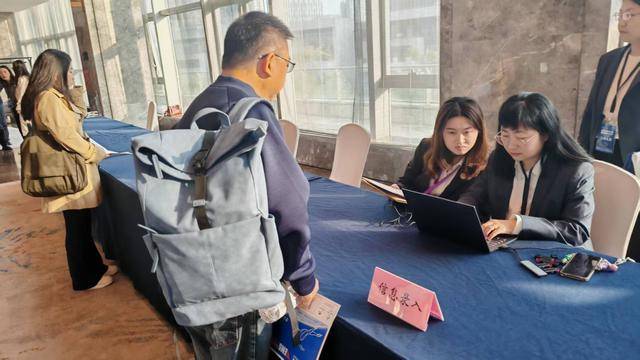 一财直击第十一批国家药品集采开标，今年有哪些新变化？