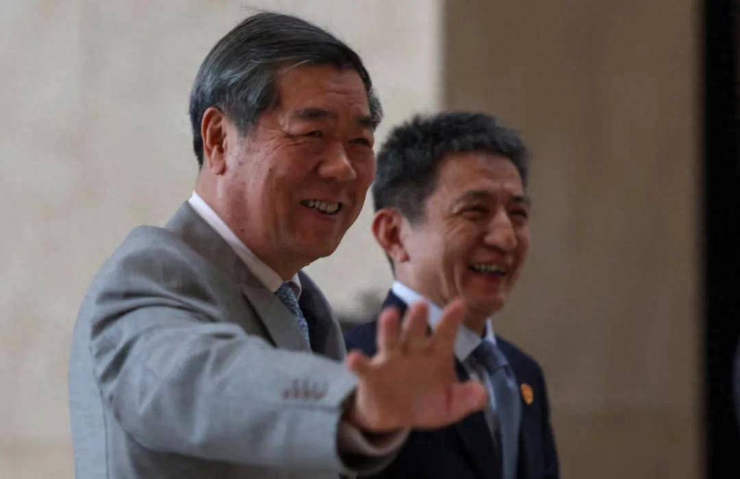 吉隆坡交锋后，美方有了两个新变化，中方重新定规矩：从跟着走到领着走！